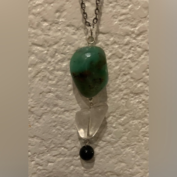 Pendant crafted from black jade, clear quartz, & green chrysoprase. Measures 3” - Picture 1 of 3